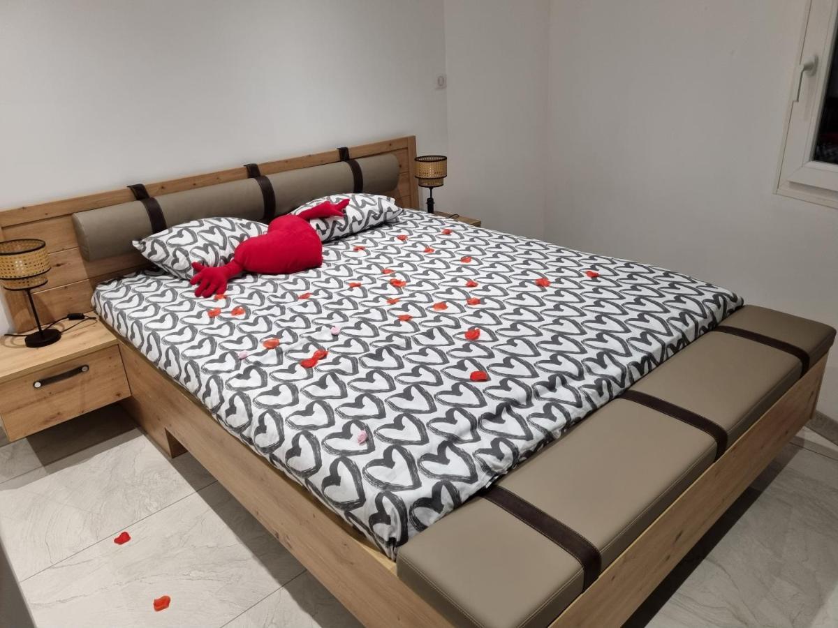Jolie Maison, Balneo Lumino Therapie Et Terrasse Colmar Dış mekan fotoğraf