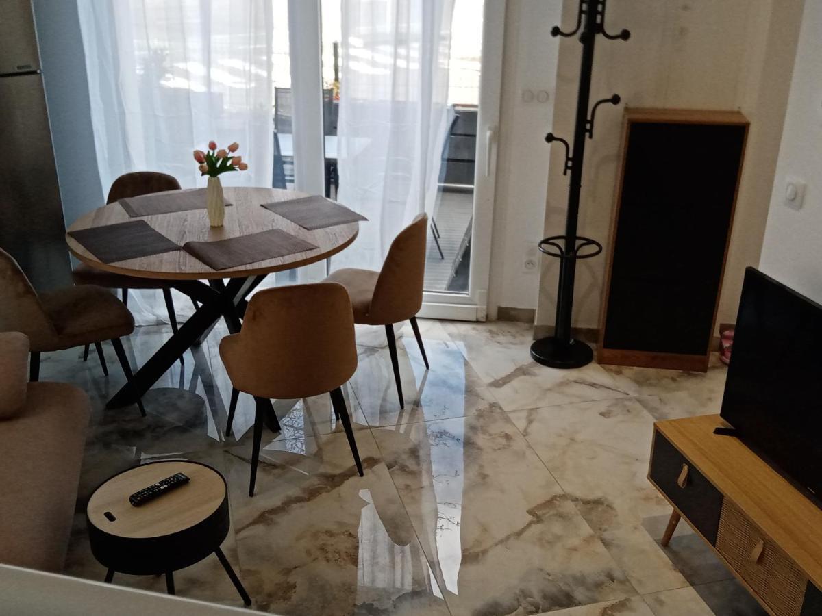 Jolie Maison, Balneo Lumino Therapie Et Terrasse Colmar Dış mekan fotoğraf